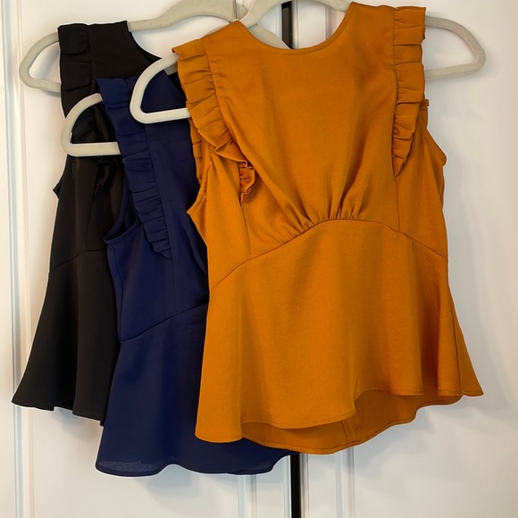 Bundle - Express Blouses - Picture 3 of 12